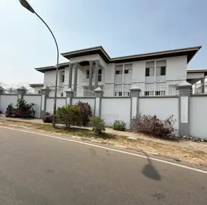 6bdrm Mansion in Maitama for sale