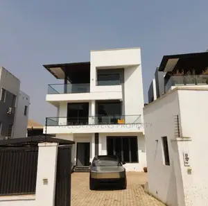 5bdrm Duplex in Maitama for sale