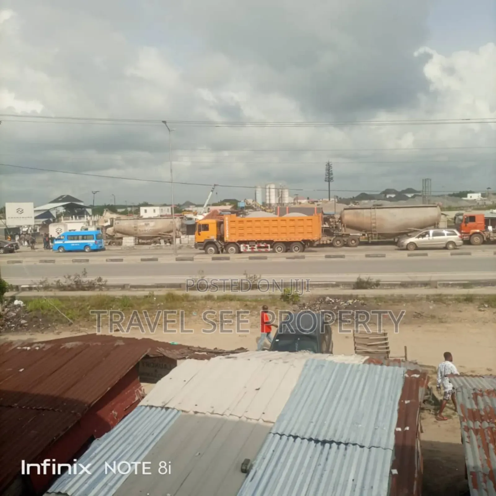 Empty Land for Lessing 8 Plots Facing Road