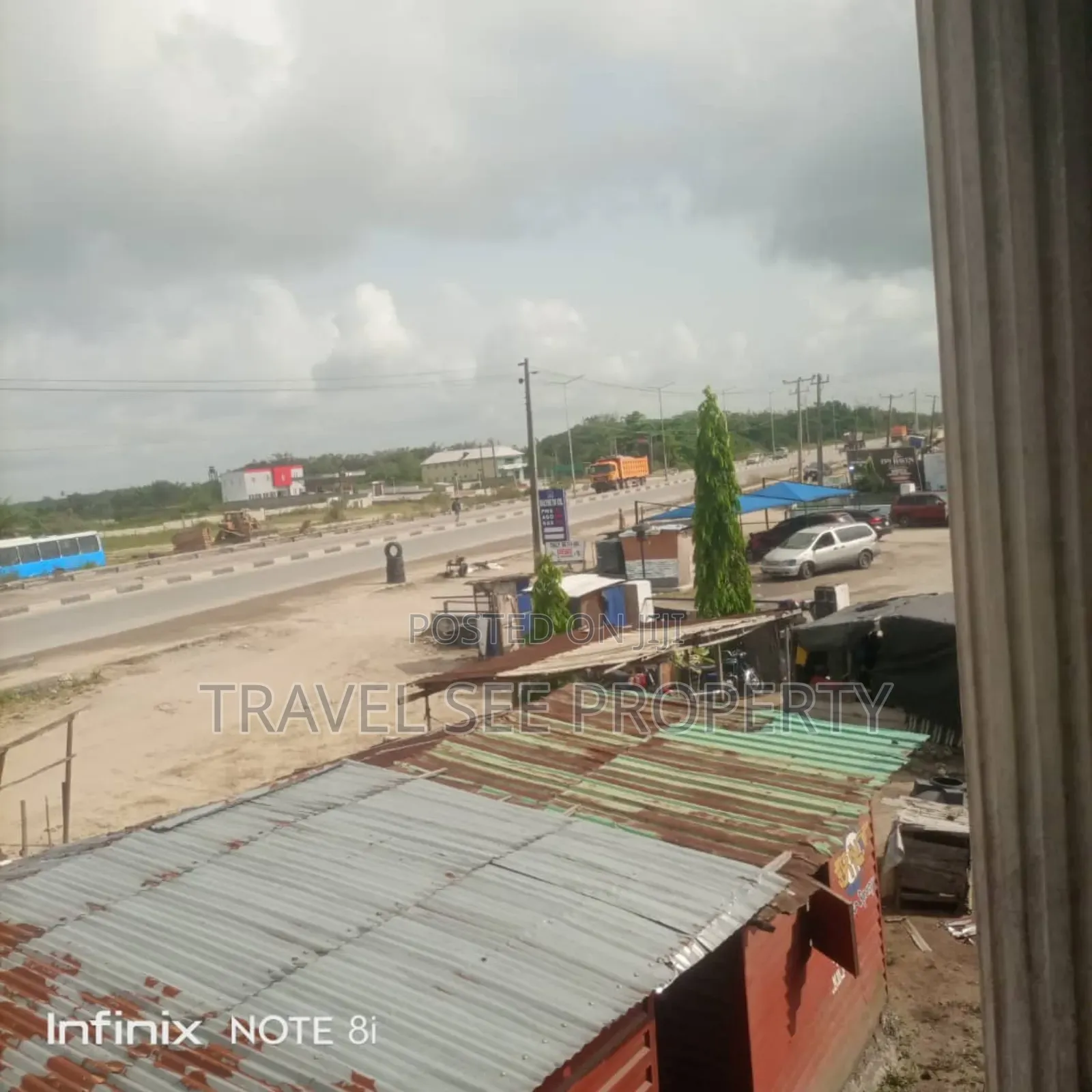 Empty Land for Lessing 8 Plots Facing Road