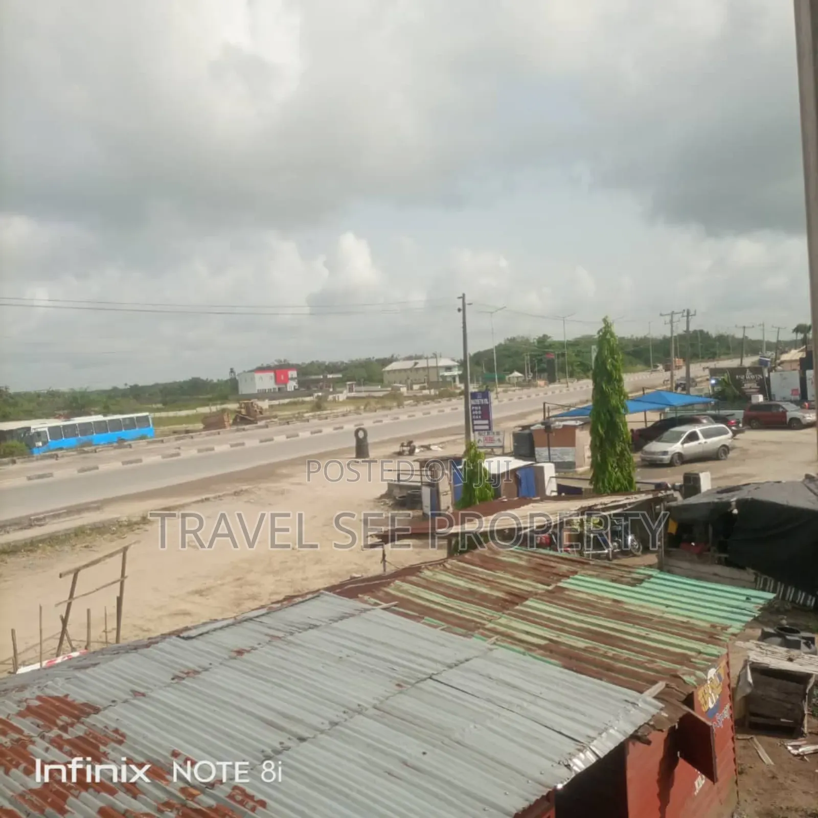 Empty Land for Lessing 8 Plots Facing Road
