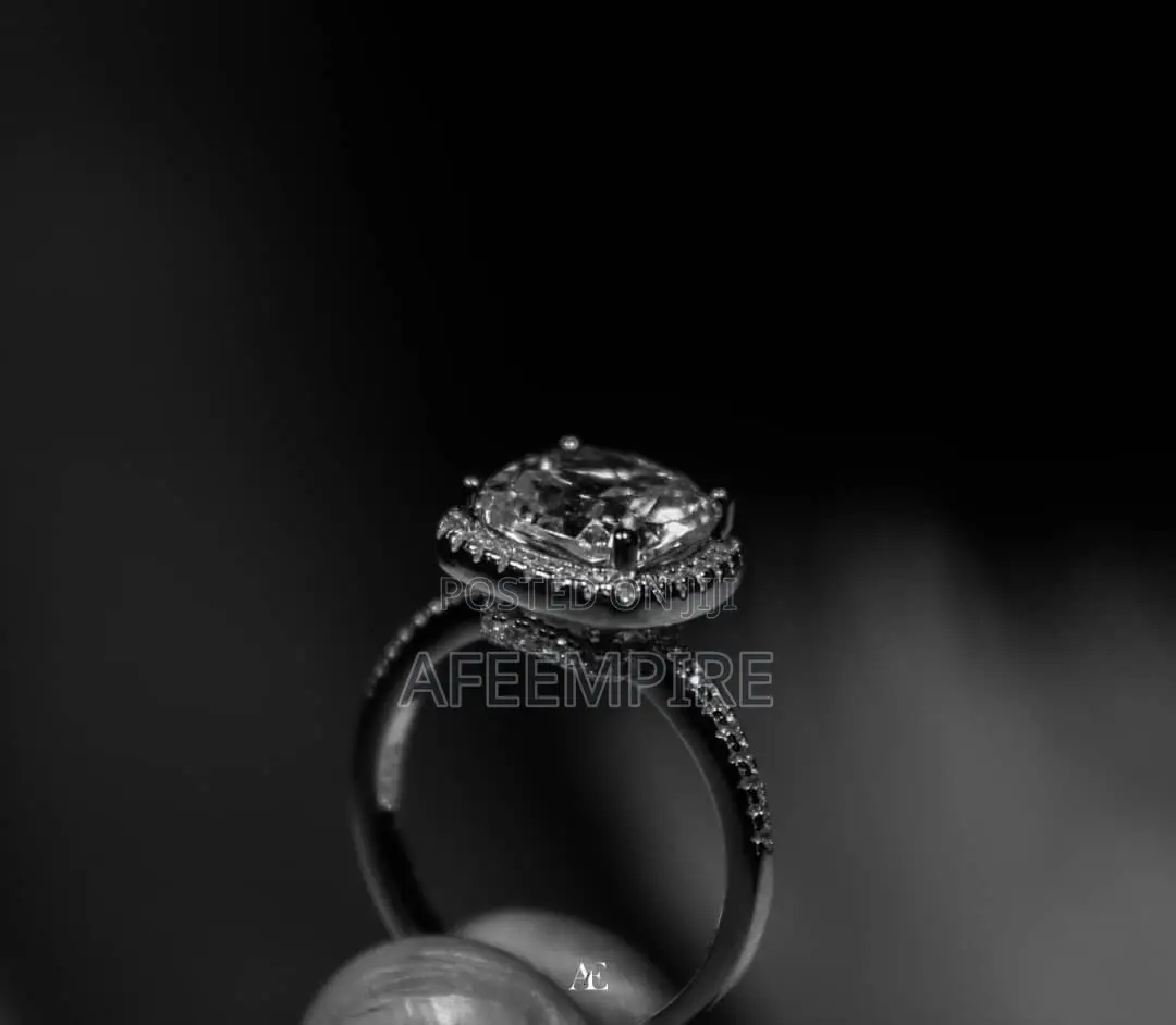 Bella Engagement Ring
