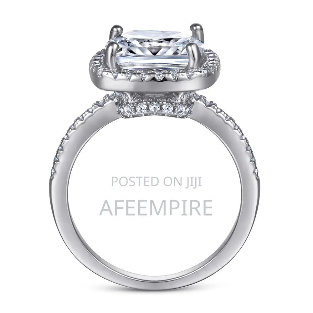 Bella Engagement Ring
