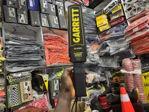 Durable Garrett Metal Detector