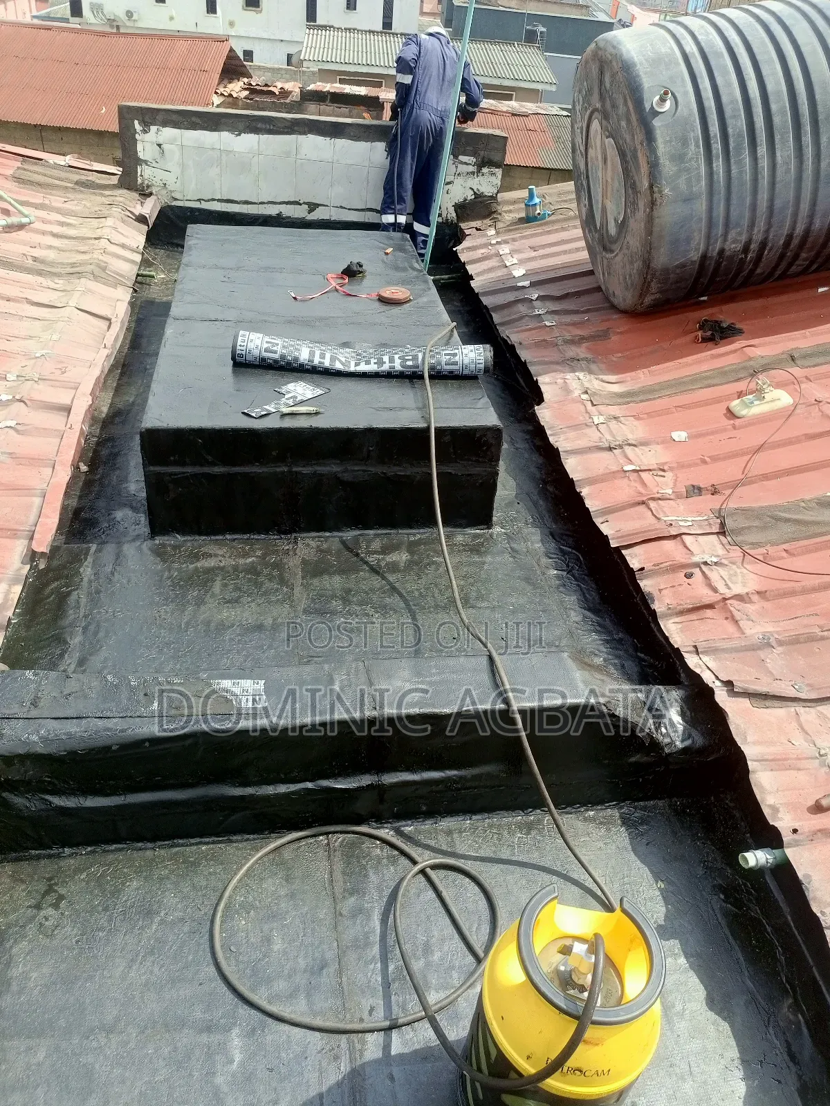 Curvaceous Leak-Proofing Expert