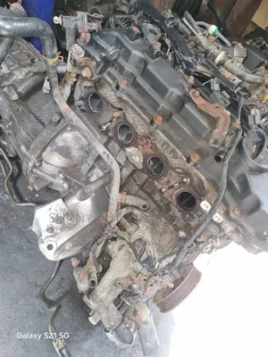 2.0liters Hyundai Genesis 4cylinder Turbo Engine, 2010 Model.