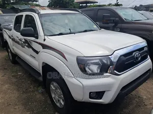 Toyota Tacoma 4dr Double Cab 5.0 ft. SB (2.7L 4cyl 4A) 2015 White