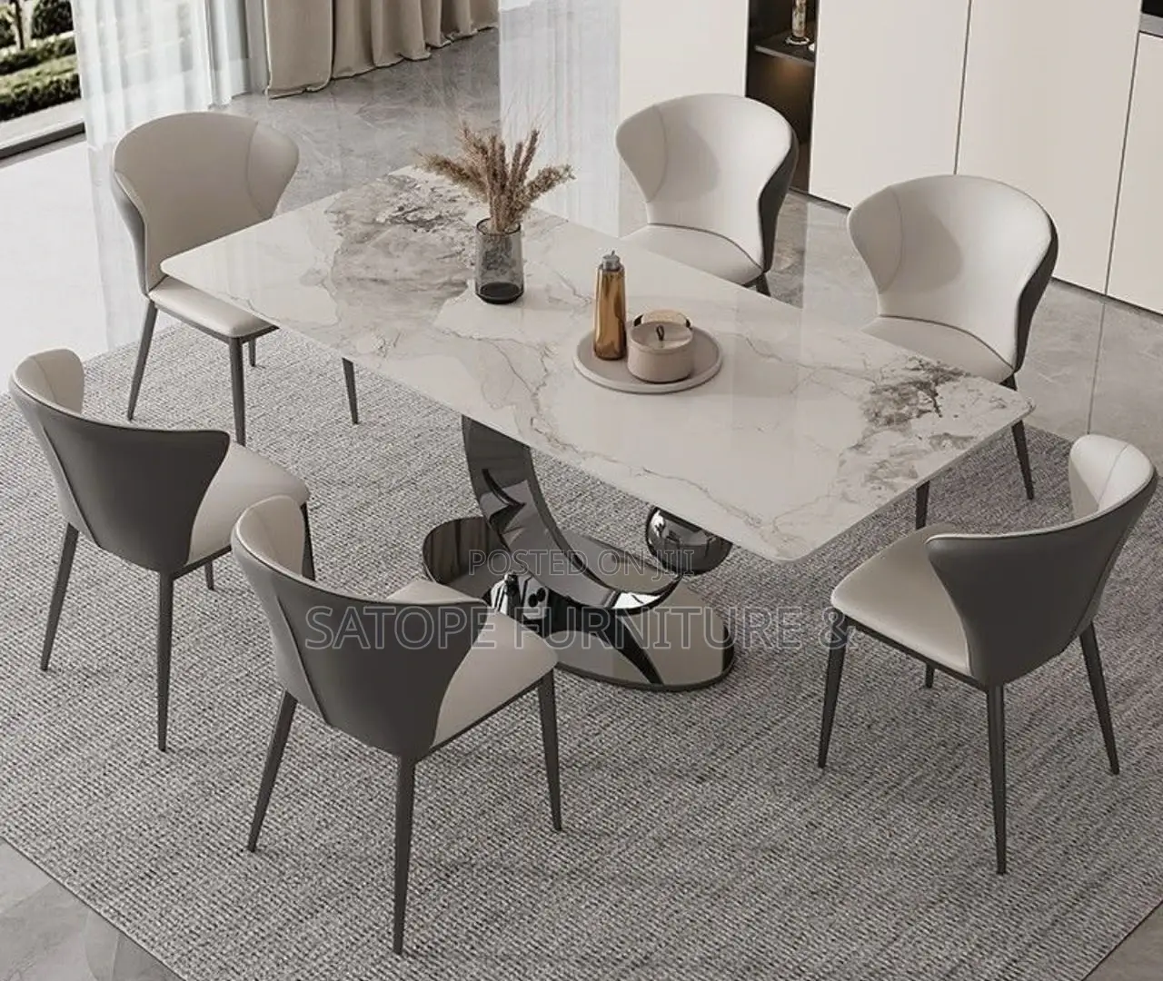 6 Seaters Dining Table and Chairs