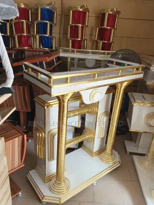 Auditorium Pulpit