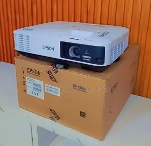 Brand New Epson Cinema Projector 2265u Lekki , Abuja, Warri , Delta