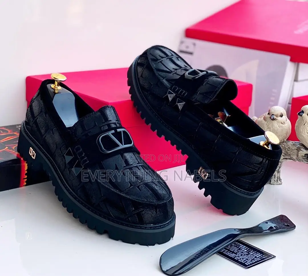 Valentino Cooperate Shoe