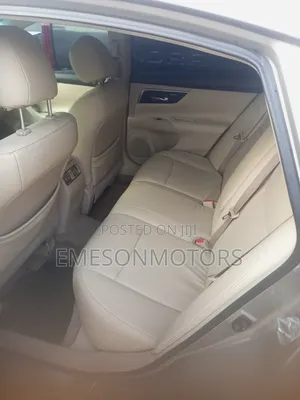 Nissan Altima Sedan 3.5 SL 2013 Gold