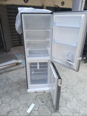 Hisense 225l Bottom Freezer