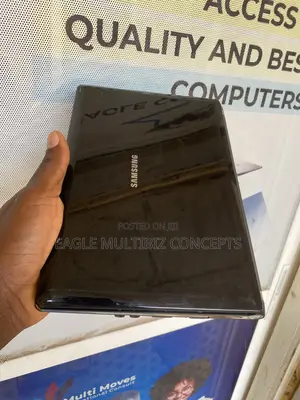 Laptop Samsung N140 2GB Intel Atom HDD 160GB