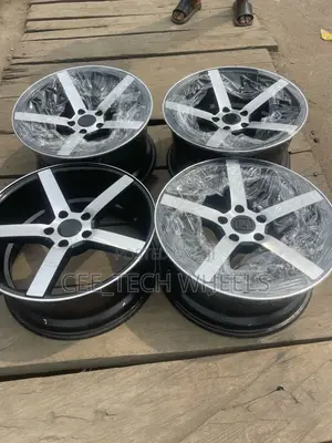 Staggered 18-inch Voseen