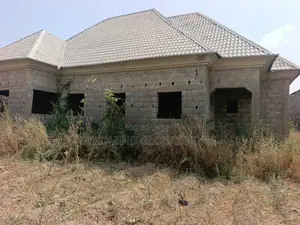 3bdrm Bungalow in Goldmind Estate, FHA for sale