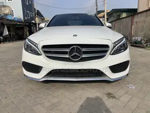 Mercedes-Benz C400 4Matic AWD Sedan (3.0L V6 7A) 2015 White
