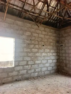 3bdrm Bungalow In Goldmind Estate, Fha For Sale