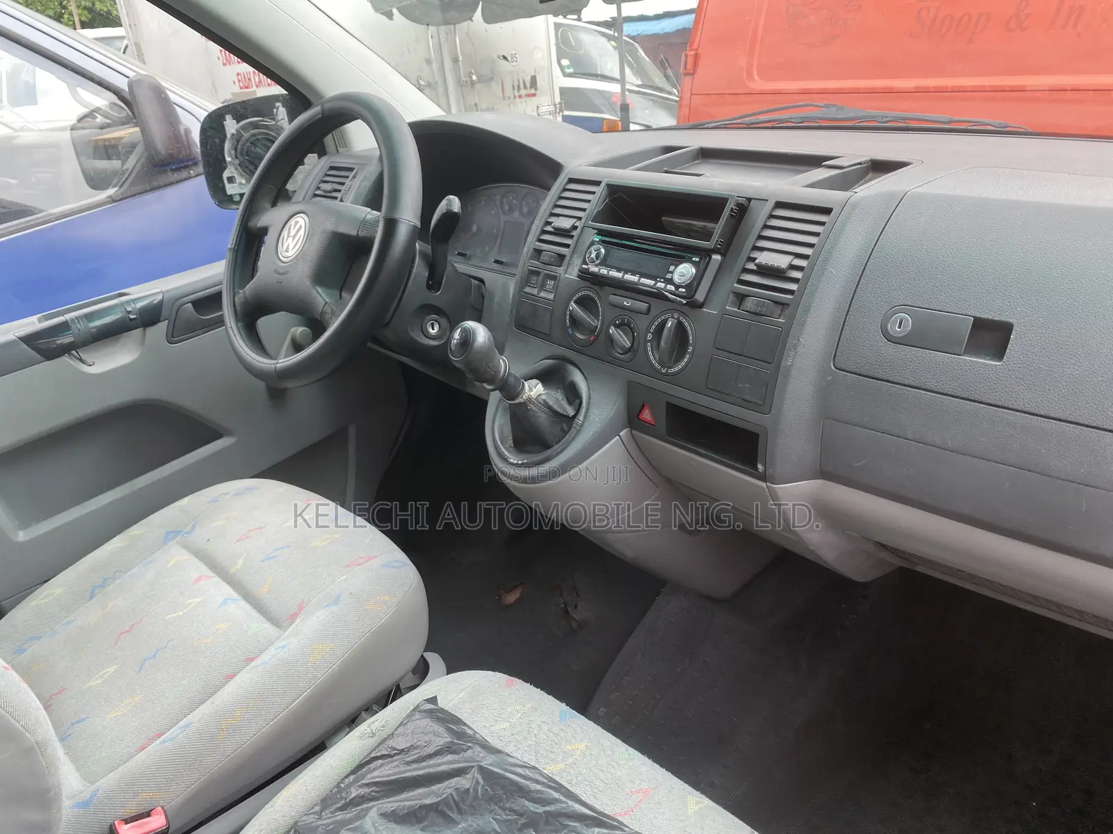 Volkswagen Transporter 2012 White