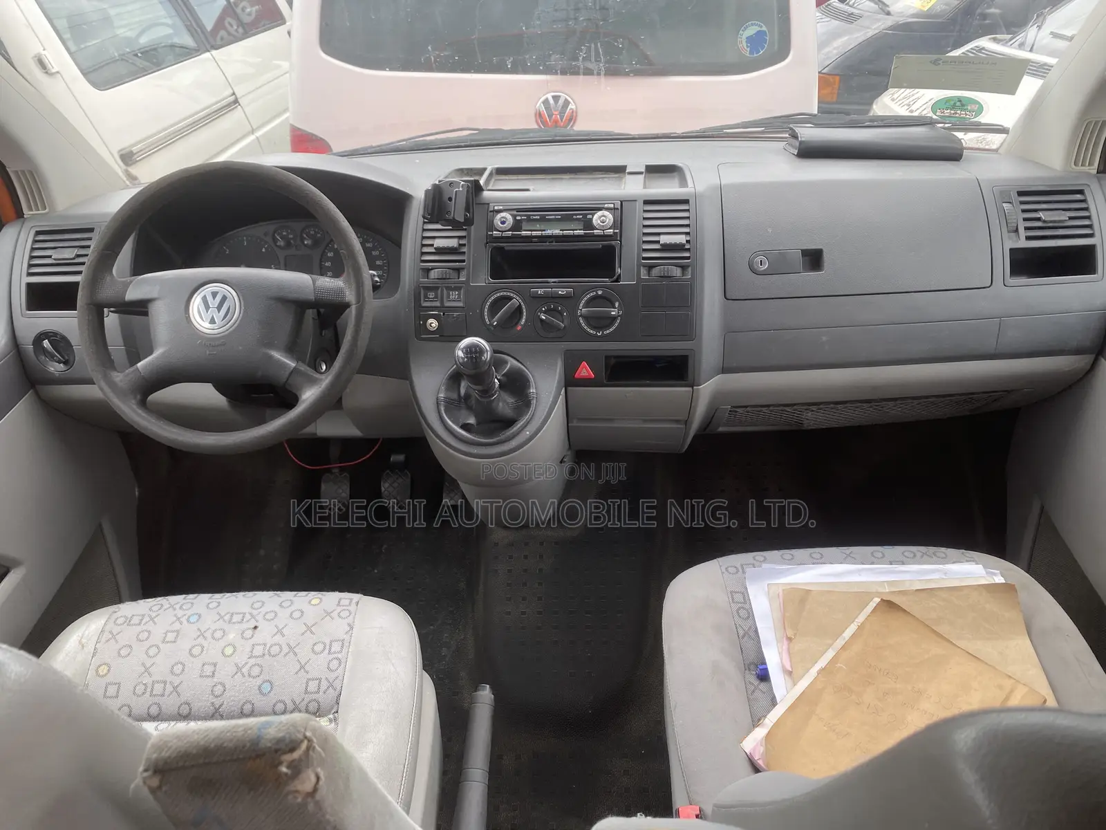 Volkswagen Transporter 2013 Orange