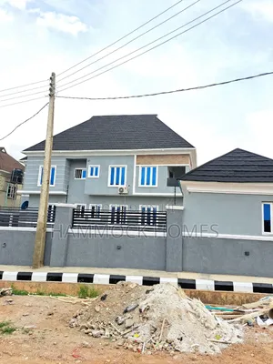4bdrm Duplex in Alpha Grace Estate, Jericho for sale