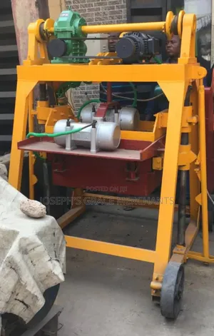 Automatic Electric Block Moulding Machine.