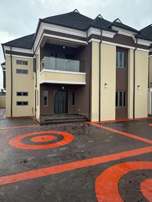 5bdrm Duplex in Malami Estate for sale
