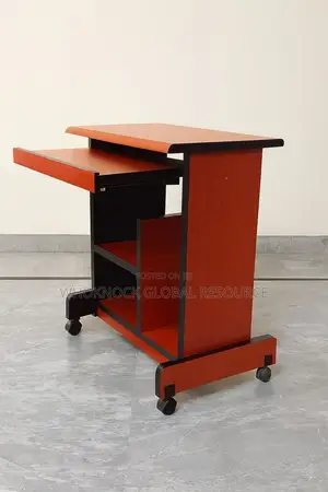 WHK-600 Cumputer Table