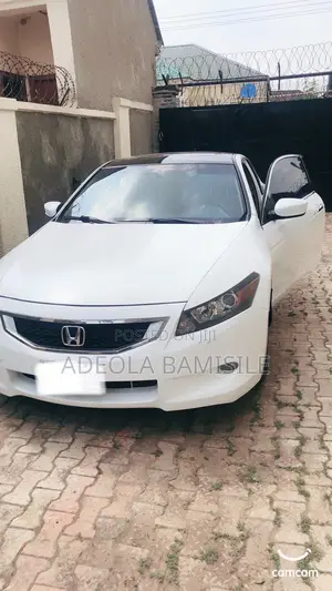 Honda Accord 2009 White