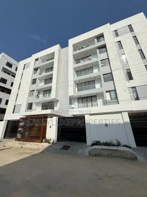 Furnished 2bdrm Apartment in Lekki Pahse 1 for sale
