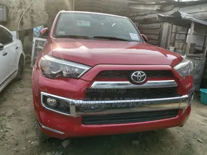 Toyota 4-Runner Limited 4x4 2018 Red