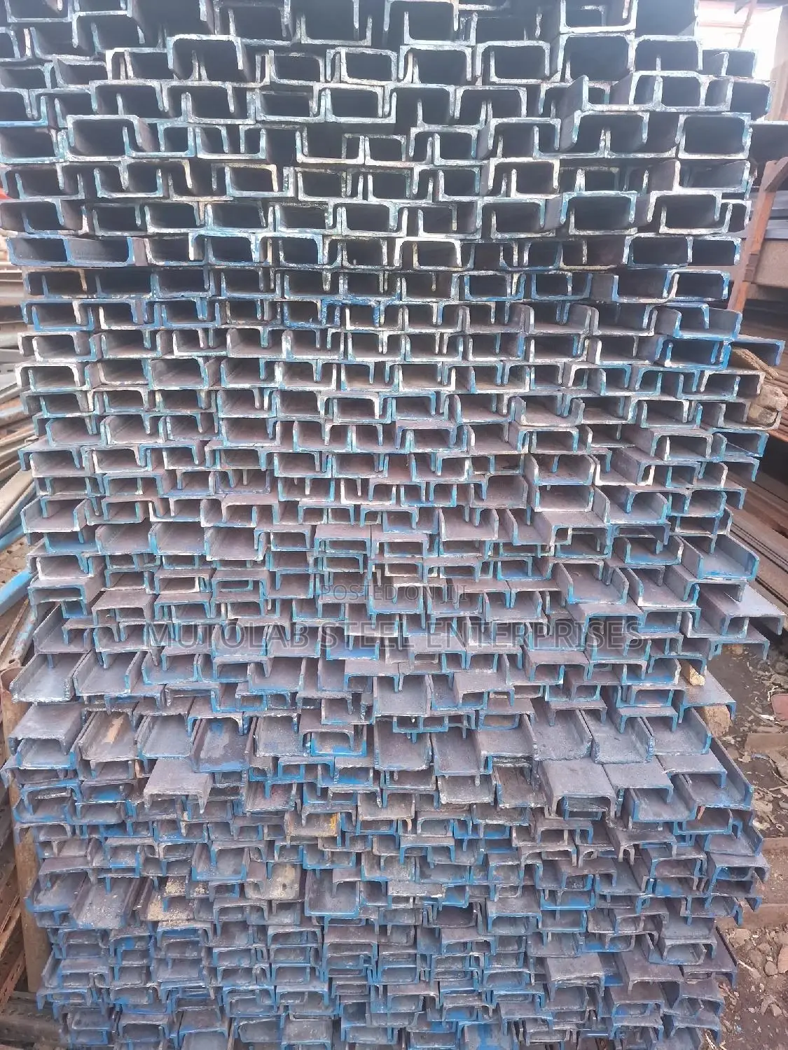 80x40 U Channel