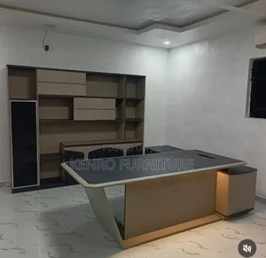 Executive Office Desk And Bookshelf