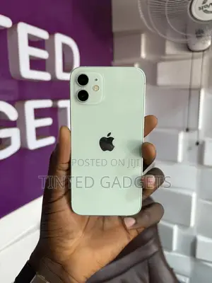 Apple iPhone 12 128 GB White