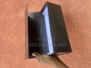 Quality Magnetic Flip Wine Box