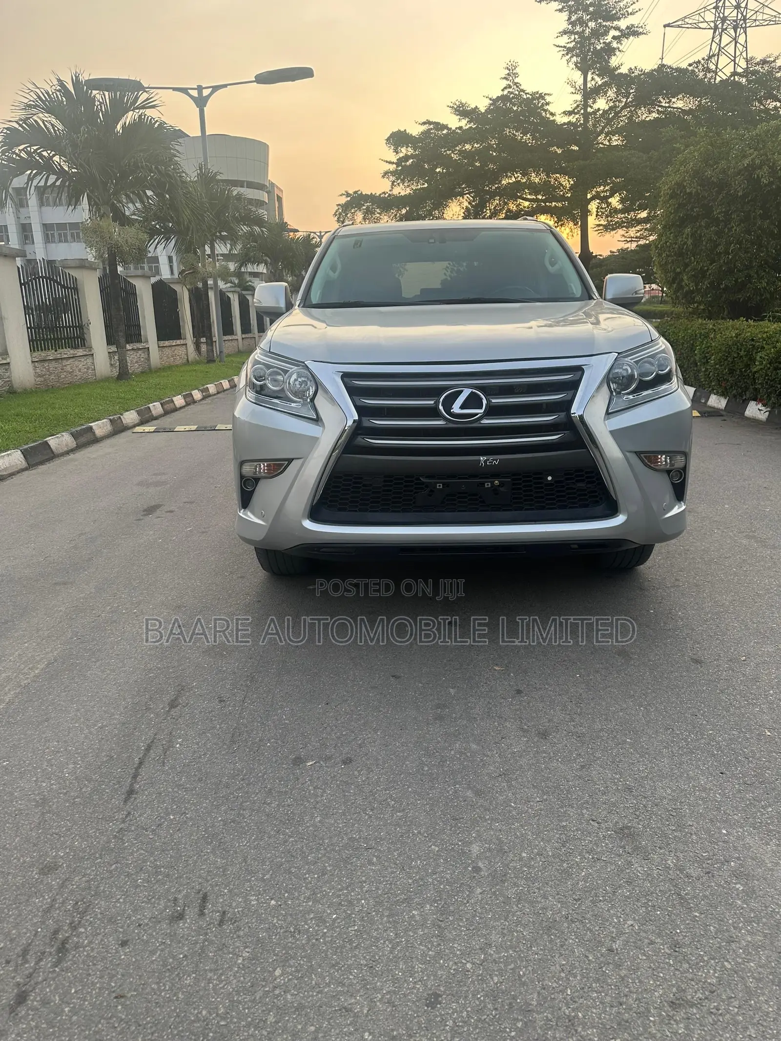 Lexus GX 2018 Silver