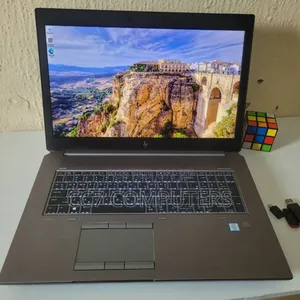 Laptop HP ZBook 17 G6 32GB Intel Core i7 SSD 512GB