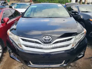 Toyota Venza V6 AWD 2011 Black