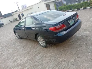 Lexus ES 330 Sedan 2004 Blue