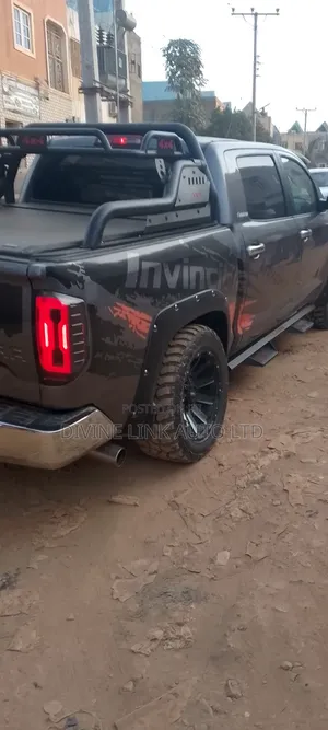 Rolling Cover Career for Hilux
