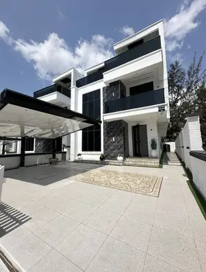 5bdrm Duplex in Megamound, Ikota for sale
