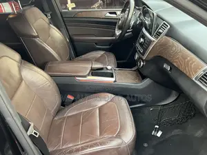 Mercedes-Benz M Class 2014 Black
