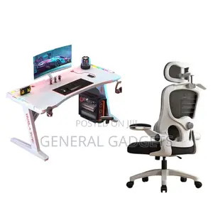Luxurious Gaming Table