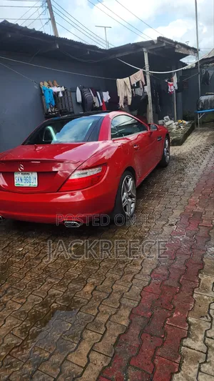 Mercedes-Benz SLK-Class 2012 Red