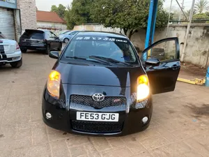 Toyota Yaris 2009 Gray