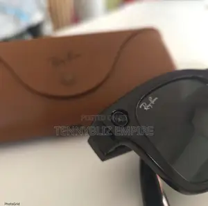 Ray-Ban Meta Smart Glasses — Wayfarer Edition.