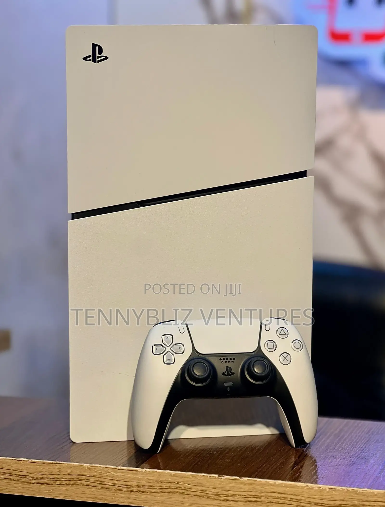Perfectly Working Used 5 Slim — 2 Controllers, Games Online Access