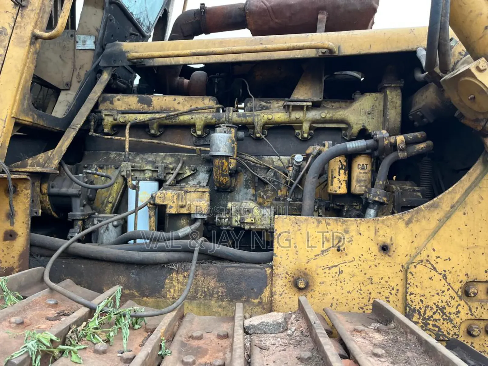 Cat Bulldozer D8k - Company Use