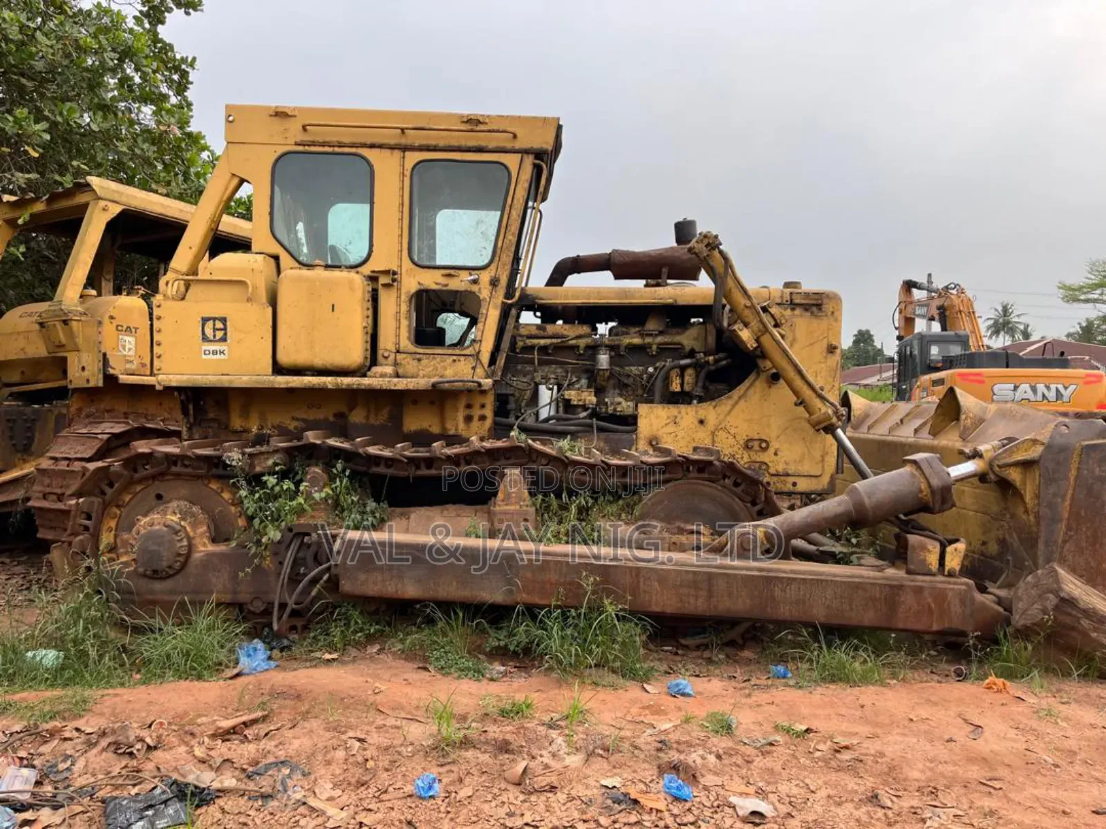 Cat Bulldozer D8k - Company Use