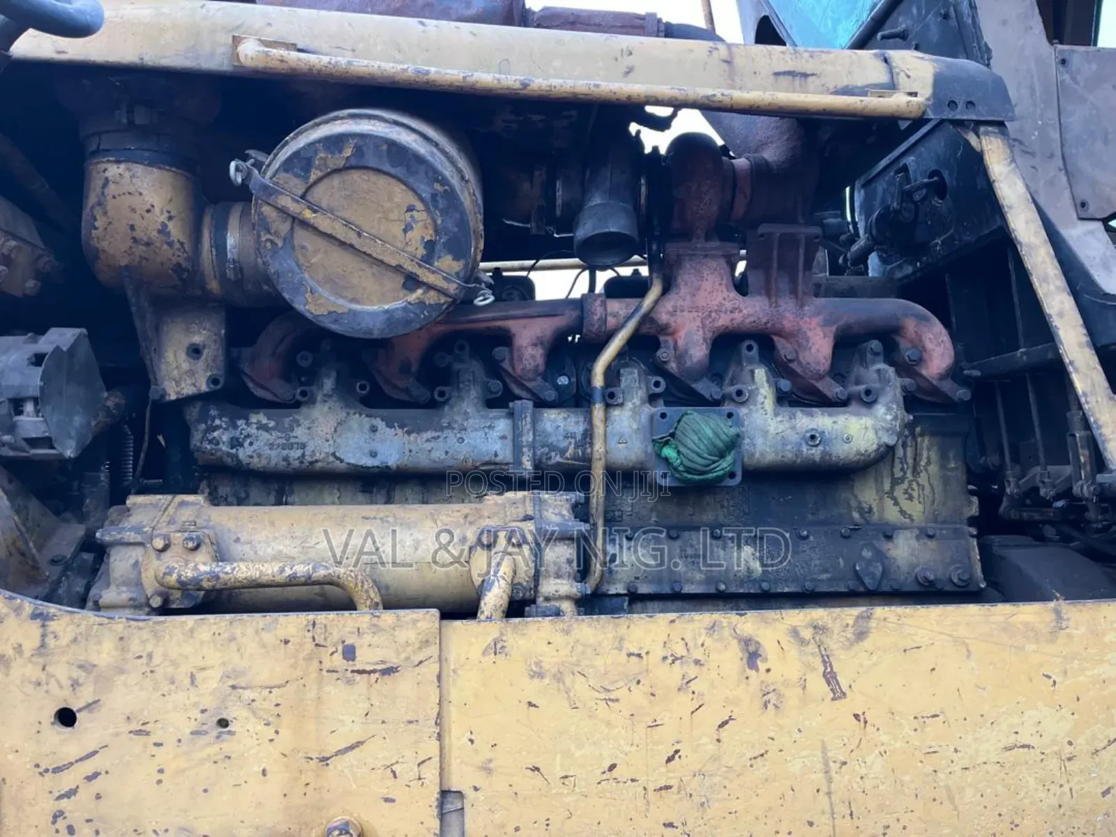 Cat Bulldozer D8k - Company Use
